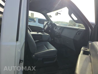 2012 Ford Super Duty F-250 XL Regular Cab Long Bed - miniatura 8