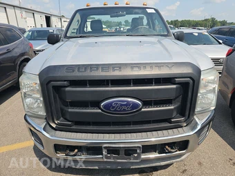 2012 Ford Super Duty F-250 XL Regular Cab Long Bed - miniatura 2