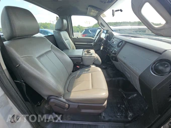 2012 Ford Super Duty F-250 XL Regular Cab Long Bed - miniatura 8