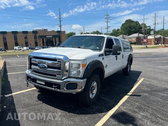 2012 Ford Super Duty F-250 XLT Crew Cab Long Bed - miniatura 2