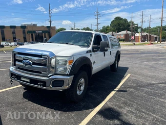 2012 Ford Super Duty F-250 XLT Crew Cab Long Bed - miniatura 4