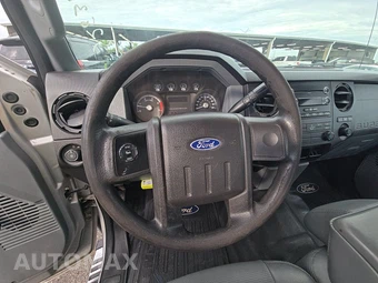 2012 Ford Super Duty F-250 XLT Crew Cab Long Bed - miniatura 10