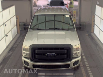 2012 Ford Super Duty F-250 XLT Crew Cab Long Bed - miniatura 2