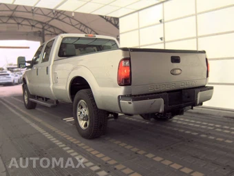 2012 Ford Super Duty F-250 XLT Crew Cab Long Bed - miniatura 6