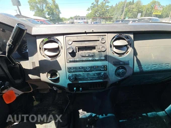 2012 Ford Super Duty F-250 XLT Crew Cab Long Bed - miniatura 7