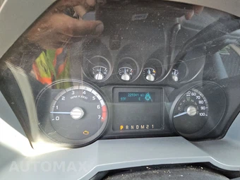 2012 Ford Super Duty F-250 XLT Crew Cab Medium Bed – miniatura 12
