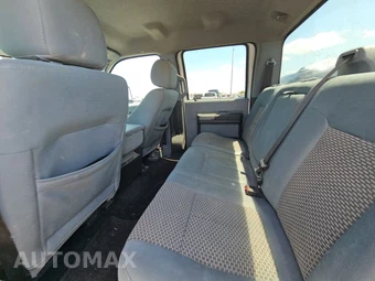 2012 Ford Super Duty F-250 XLT Crew Cab Medium Bed – miniatura 13