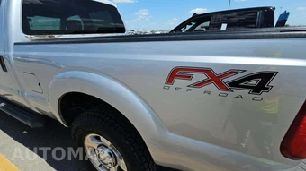 2012 Ford Super Duty F-250 XLT Crew Cab Medium Bed – miniatura 22
