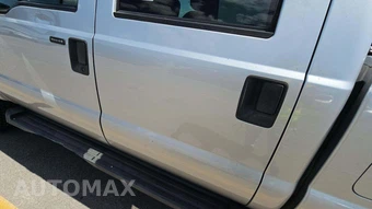 2012 Ford Super Duty F-250 XLT Crew Cab Medium Bed – miniatura 31