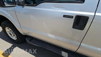 2012 Ford Super Duty F-250 XLT Crew Cab Medium Bed – miniatura 32