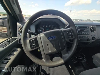 2012 Ford Super Duty F-250 XLT Crew Cab Medium Bed - miniatura 10