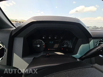 2012 Ford Super Duty F-250 XLT Crew Cab Medium Bed - miniatura 12