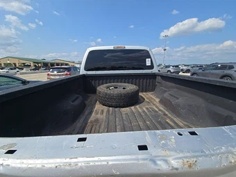 2012 Ford Super Duty F-250 XLT Crew Cab Medium Bed - miniatura 16