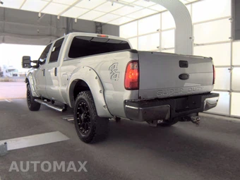 2012 Ford Super Duty F-250 XLT Crew Cab Medium Bed - miniatura 6