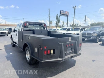 2012 Ford Super Duty F-350 Cab Chassis XL Extended Cab w/Rear Doors DRW - miniatura 7