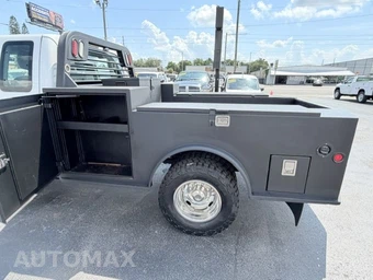 2012 Ford Super Duty F-350 Cab Chassis XL Extended Cab w/Rear Doors DRW - miniatura 9