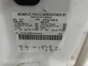 2012 Ford Super Duty F-350 Cab Chassis XL Regular Cab DRW - miniatura 6