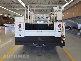 2012 Ford Super Duty F-350 Cab Chassis XL Regular Cab DRW - miniatura 7