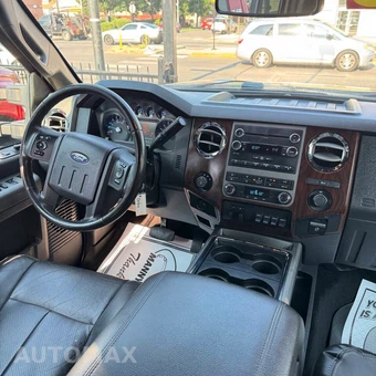 2012 Ford Super Duty F-350 Lariat Crew Cab Medium Bed - miniatura 13