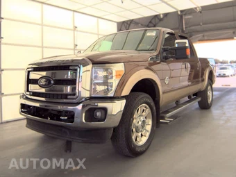 2012 Ford Super Duty F-350 Lariat Crew Cab Medium Bed