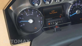 2012 Ford Super Duty F-350 Lariat Crew Cab Medium Bed - miniatura 26