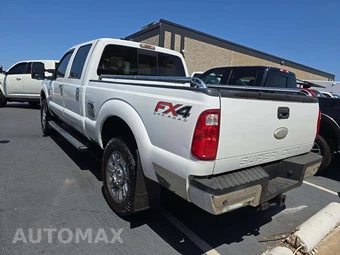 2012 Ford Super Duty F-350 Lariat Crew Cab Medium Bed - miniatura 2
