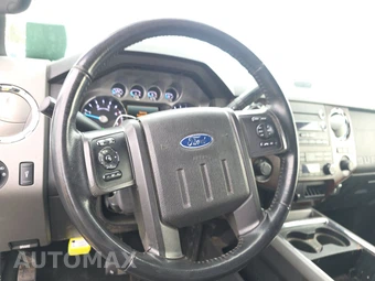 2012 Ford Super Duty F-350 Lariat Crew Cab Medium Bed - miniatura 10