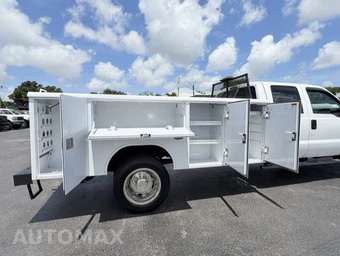 2012 Ford Super Duty F-450 Cab Chassis XL Crew Cab DRW - miniatura 12