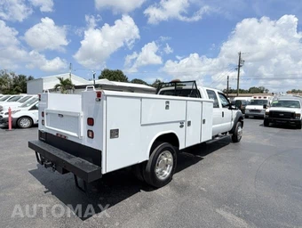 2012 Ford Super Duty F-450 Cab Chassis XL Crew Cab DRW - miniatura 5