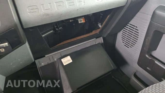 2012 Ford Super Duty F-450 Cab Chassis XL Regular Cab DRW - miniatura 5