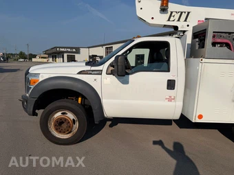 2012 Ford Super Duty F-450 Cab Chassis XL Regular Cab DRW - miniatura 12