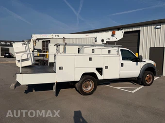 2012 Ford Super Duty F-450 Cab Chassis XL Regular Cab DRW - miniatura 7