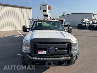 2012 Ford Super Duty F-450 Cab Chassis XL Regular Cab DRW - miniatura 9