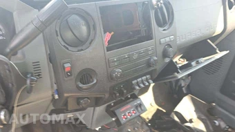 2012 Ford Super Duty F-450 Cab Chassis XL Regular Cab DRW - miniatura 16