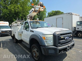 2012 Ford Super Duty F-450 Cab Chassis XL Regular Cab DRW - miniatura 19