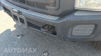 2012 Ford Super Duty F-450 Cab Chassis XL Regular Cab DRW - miniatura 27