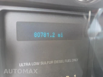 2012 Ford Super Duty F-550 Cab Chassis XL Crew Cab DRW - miniatura 15
