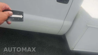 2012 Ford Super Duty F-550 Cab Chassis XL Regular Cab DRW - miniatura 24