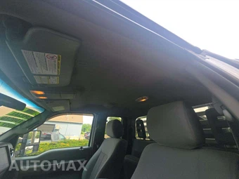 2012 Ford Super Duty F-550 Cab Chassis XLT Extended Cab w/Rear Doors DRW - miniatura 11