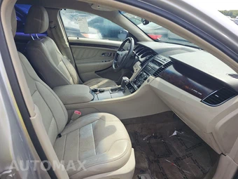 2012 Ford Taurus Limited – miniatura 8
