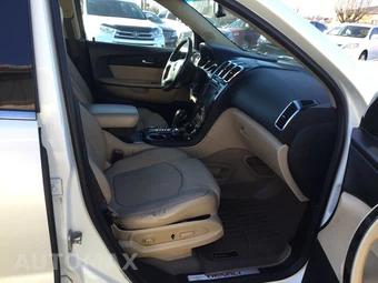 2012 GMC Acadia Denali 5SA – miniatura 8