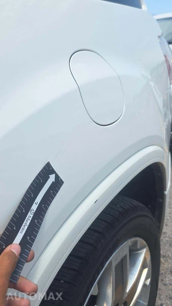 2012 GMC Acadia Denali 5SA – miniatura 27