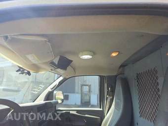 2012 GMC Savana 3500 Cargo Van 1WT 135.0" WB – miniatura 11