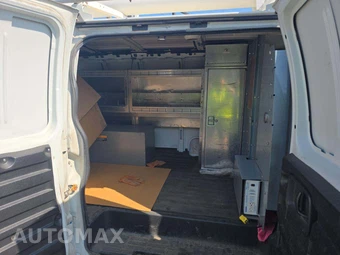 2012 GMC Savana 3500 Cargo Van 1WT 135.0" WB – miniatura 15
