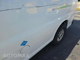 2012 GMC Savana 3500 Cargo Van 1WT 135.0" WB – miniatura 24