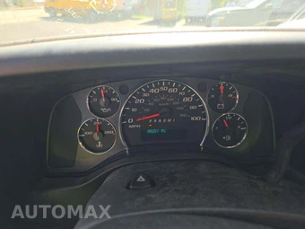 2012 GMC Savana 3500 Cargo Van 1WT 135.0" WB – miniatura 9