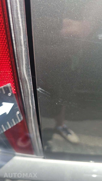 2012 GMC Yukon Denali 1500 5SA – miniatura 28