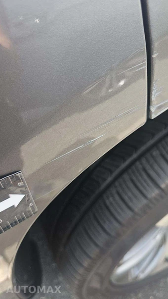 2012 GMC Yukon Denali 1500 5SA – miniatura 30