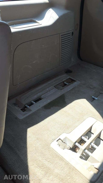 2012 GMC Yukon Denali 1500 5SA - miniatura 28