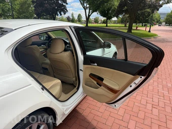 2012 Honda Accord Sedan EX-L - miniatura 25